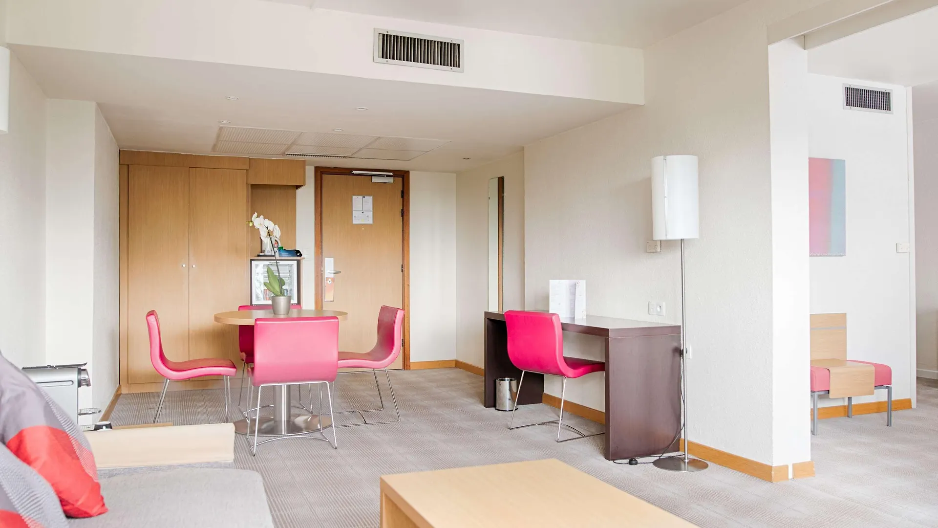 **** Hotel Hôtel Novotel Avignon Nord France