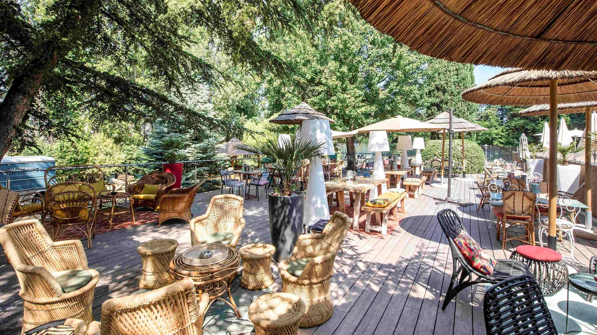 Novotel Avignon Nord 4*,