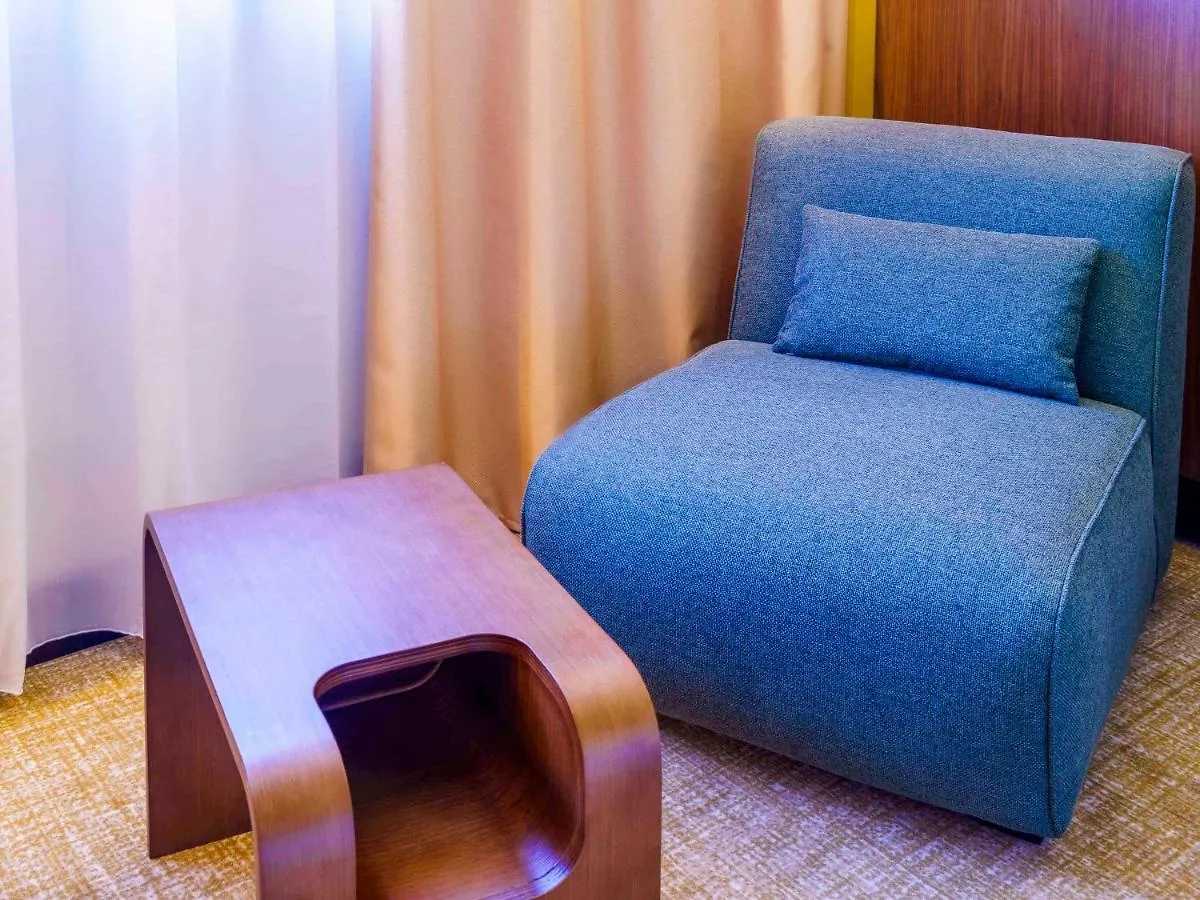 Novotel Avignon Nord 4*,