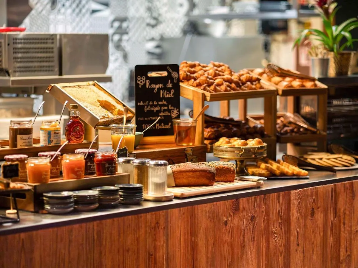**** Hotel Novotel Avignon Nord Francia